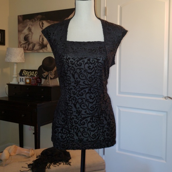 Anne Klein Tops - Anne Klein blouse